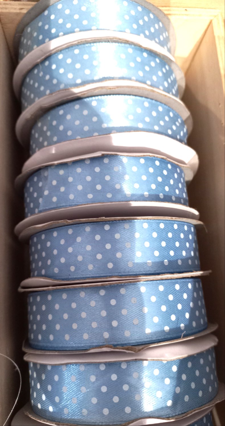 Rotolo di Nastrino di Raso Azzurro Stampa Pois Bianchi h. 2 cm per 25 metri di lunghezza