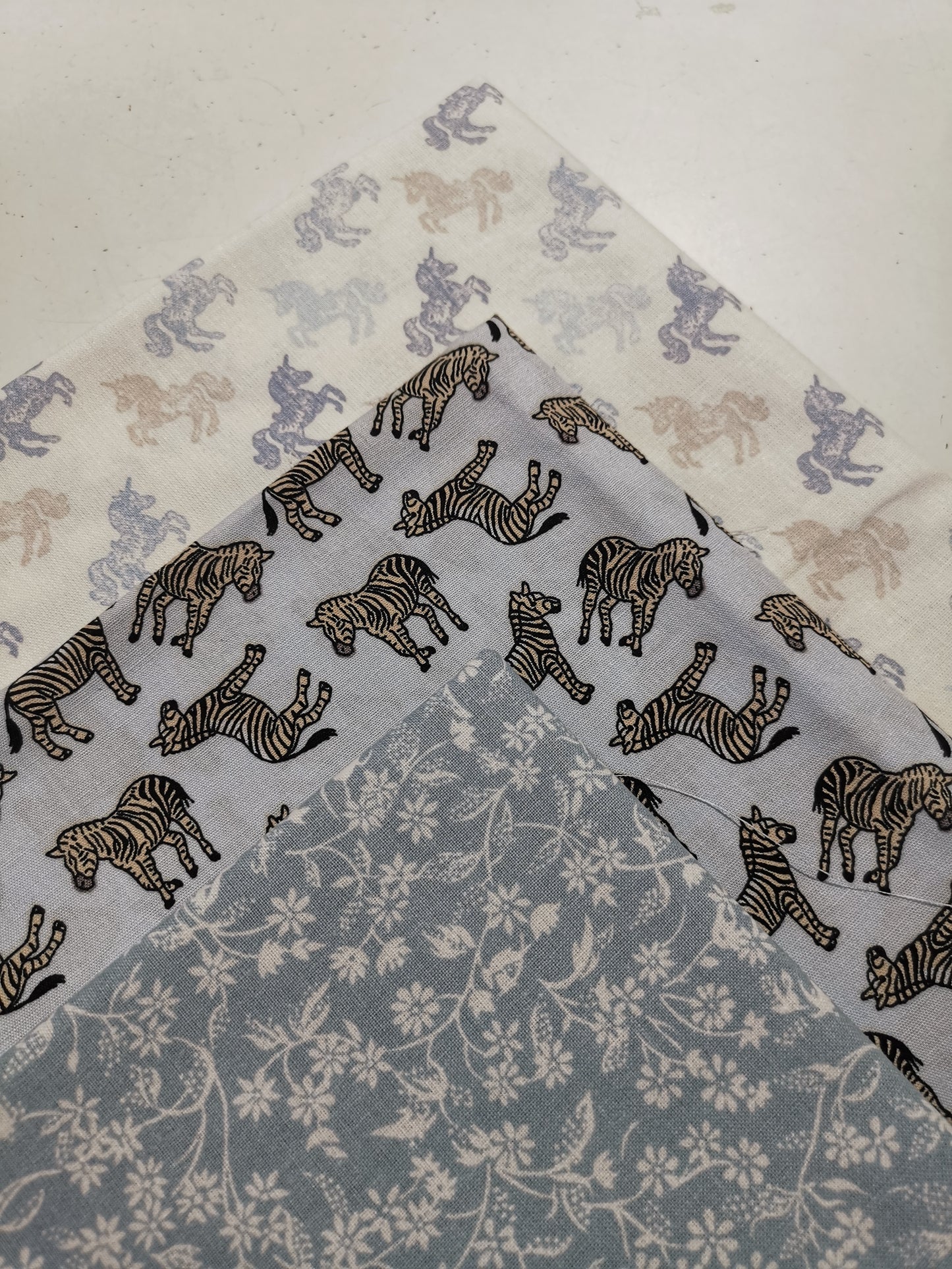 Tripletta Unicorni, Zebre e Fiorellini
