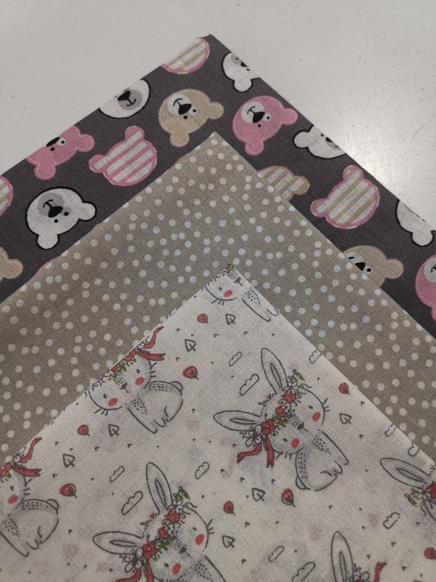 Tripletta Orsetti, Pois e Coniglietti